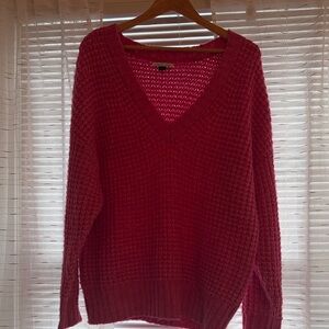 American Eagle Women's Pink V-Neck Sweater